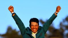 Japonec Hideki Macujama se stal prvním asijským vítězem golfového majoru Masters a na hřišti v Augustě mohl poté slavnostně obléci zelené sako.