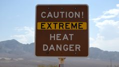 V Údolí smrti se teploty pohybovaly okolo 54 stupňů Celsia