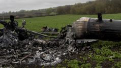 Zničený ruský vrtulník nedaleko obce Mala Rogan poblíž Charkova
