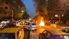 Protesty se konají nejen v Teheránu, ale po celém Íránu