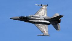 Stíhačka F-16 polského letectva během letecké přehlídky Wings Over Baltics 2019