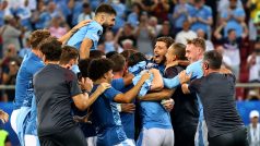 Fotbalisté Manchesteru City zdolali po pokutových kopech Sevillu a poprvé získali Superpohár UEFA