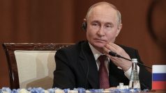 Ruský prezident Vladimir Putin se účastnil summitu Šanghajské organizace pro spolupráci v Astaně, kde také prohlásil, že Trumpovy záměry Rusko bere vážně