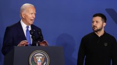 Joe Biden a Volodymyr Zelenskyj