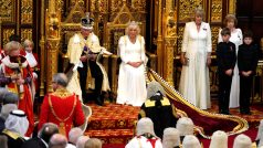 Britský král Karel III. představil v parlamentu priority nové labouristické vlády