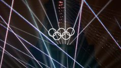 Zahajovací ceremoniál olympijských her doprovázela i světelná show