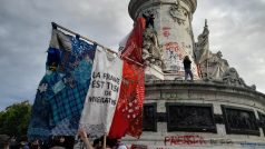 Pařížské náměstí République, oslavy po vítězství levicové Nové lidové fronty