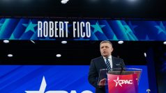 Slovenský premiér Robert Fico při svém projevu na konferenci konzervativců CPAC