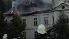Požár v zámku v Horním Maršově