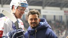 Orlando Bloom na kladenském stadionu