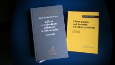 Zákon o svobodném přístupu k informacím a zákon o právu na informace o životním prostředí