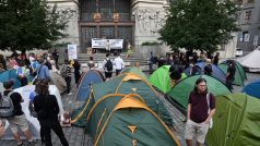 Konec akce před magistrátem je naplánovaný na 21.00