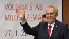 Prezident Miloš Zeman hovoří na tiskové konferenci v TOP Hotelu Praha, poté co byl oznámen výsledek druhého kola prezidentských voleb. Zeman byl zvolen i na další funkční období