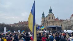 Demonstrace na Staroměstském náměstí na podporu Ukrajiny