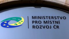 Ministerstvo pro místní rozvoj chce od nového roku zrušit post kancléře ministra