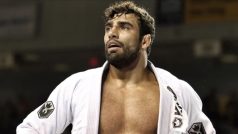 Leandro Lo