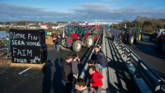 Protesty farmářů ve Francii pokračují i ve středu