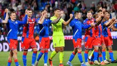 Fotbalisté Viktorie Plzeň slaví vítězství 1:0 nad Hearts v úvodním duelu 4. předkola Evropské ligy