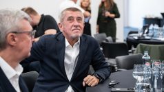 Andrej Babiš a Karel Havlíček na tiskové konferenci ANO