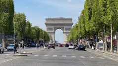 Slavná Avenue des Champs-Élysées