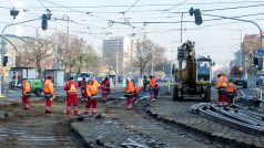 Probíhající stavební a úpravové práce tramvajového kolejiště, Praha