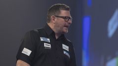 Anglický šipkař James Wade