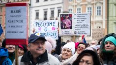 Spolek Milion chvilek uspořádal při výročí sametové revoluce demonstraci na Staroměstském náměstí