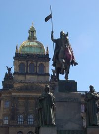 Národní muzeum a socha sv. Václava
