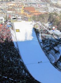 skoky na lyžích, Turné čtyř můstků, areál na Bergiselu v Innsbrucku