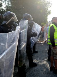 Protiromská demonstrace ve Varnsdorfu