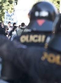 Demonstrace a pochod za odvolání vedení města Varnsdorf.