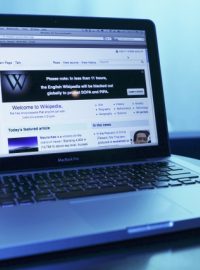 Anglická verze internetové encyklopedie Wikipedia je na 24 hodin nepřístupná