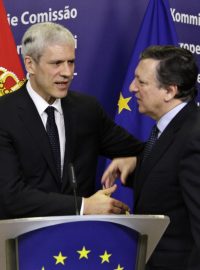 Srbský prezident Boris Tadič a předseda Evropské komise Jose Manuel Barroso