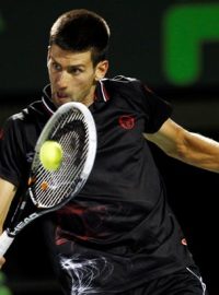 Novak Djokovič se probojval do finále turnaje v Miami, když porazil Juana Mónaka