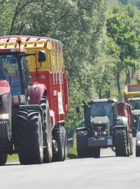 Protest zemědělců mezi Sedlčany a Příbramí