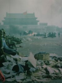 Jedna z fotografií pořízených na náměstí Nebeského klidu 4. 6. 1989, vystavených v Hongkongu