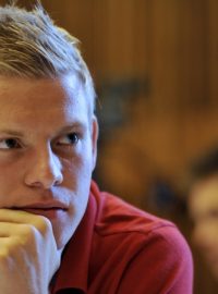 Fotbalista Matěj Vydra si v hotelu Praha odbývá první reprezentační sraz