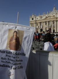 Papež Benedikt XVI. svatořečil severoamerickou indiánku Kateri Tekakwitha