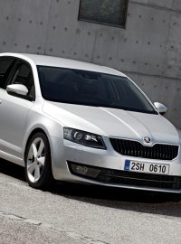 Škoda Octavia třetí generace, pohled zepředu