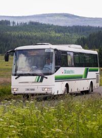 Turisté na Šumavě mohou i letos využívat Zelené autobusy, které mají snížit počet osobních automobilů v národním parku