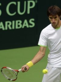 Argentinský tenista Leonardo Mayer na tréninku v Praze