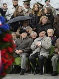 Pietní akt při příležitosti Dne válečných veteránů u Národního památníku na Vítkově v Praze