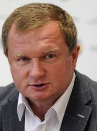 Trenér fotbalistů Plzně Pavel Vrba využil výstupní klauzuli ve své smlouvě a v polovině prosince na západě Čech skončí. Úspěšný kouč tak převezme českou reprezentaci.