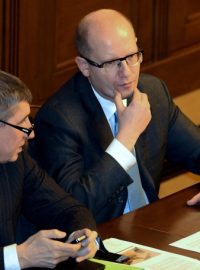 Andrej Babiš a Bohuslav Sobotka na schůzi sněmovny