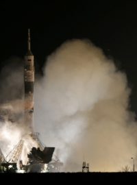 Start nosné rakety Sojuz-FG s lodí Sojuz TMA-12M s Američanem Stevem Swansonem a Rusy Alexandrem Skvorcovem a Olegem Artěmjevem byl úspěšný