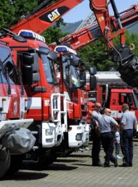 Moderní hasičská technika na Hasičských slavnostech v Litoměřicích