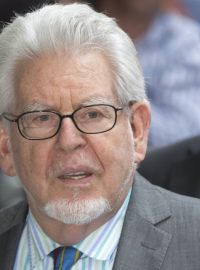 Bývalý moderátor dětských pořadů Rolf Harris