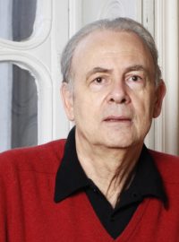 Patrick Modiano na archivním snímku z roku 2010