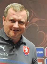 Trenér české fotbalové repezentace Pavel Vrba má po prvním roce ve funkci spoustu důvodů k radosti