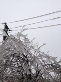 ledovka, námraza, elektrické vedení